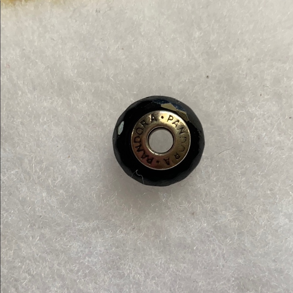 Pandora charm; black